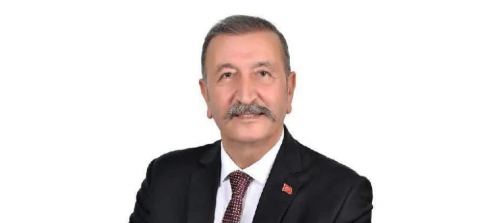 Bedri Yalçın: Siyaset Makam Aramak Değil..