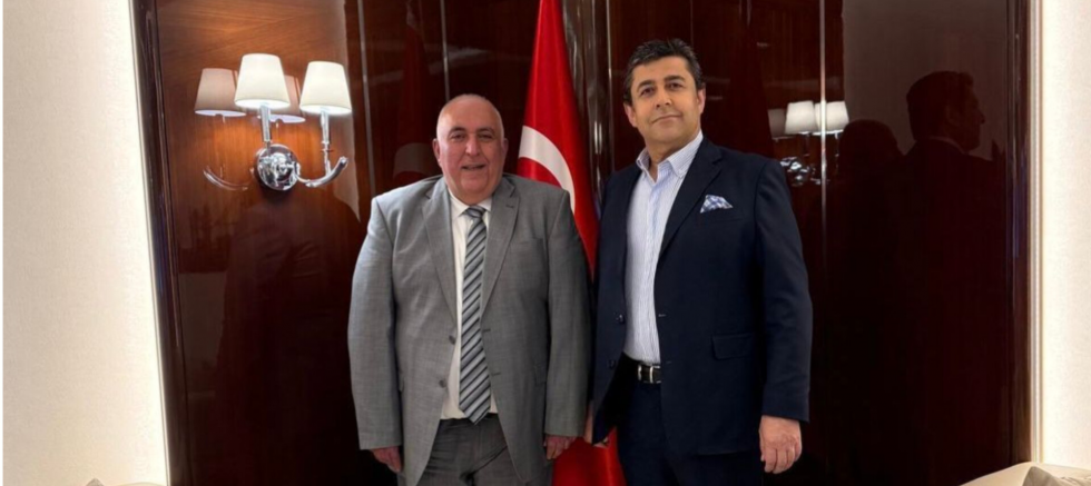 CNA’NIN YEŞİL GEMİ TEKNOLOJİSİNE  İLK GÜVEN:  ARMATÖR ÇETİN AY’DAN TARİHİ ALIM..! - GÜNDEM - İnternetin Ajansı