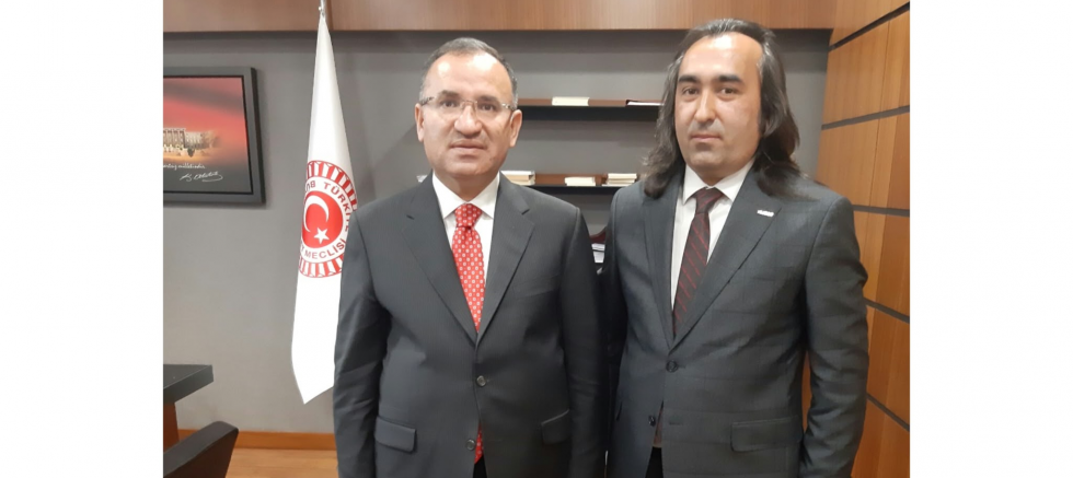ÖMER AYDOĞMUŞ’TAN BEKİR BOZDAĞ’A VEFA ME..