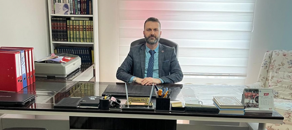 Ahmet Sami Pele: “Epstein Dosyası Araştırılmalı, Depremde Kaybolan Çocukların Hesabı Sorulmalıdır” - GÜNDEM - İnternetin Ajansı