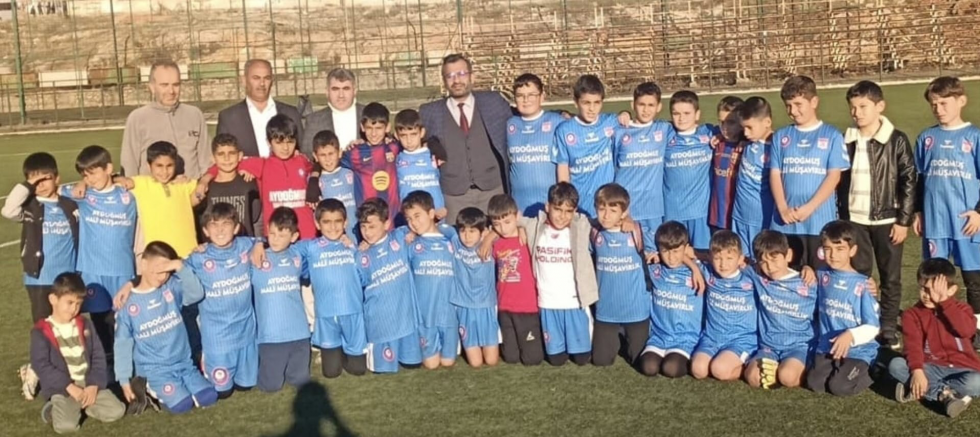 Akdağmadeni Gücü Spor Kulübü Başkanı Ömer Aydoğmuş’tan Müftü Çolak’a Teşekkür - GÜNDEM - İnternetin Ajansı