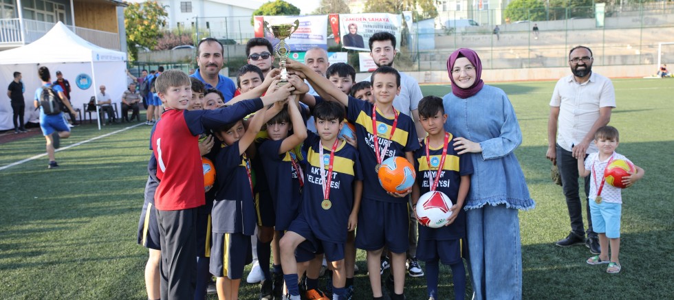 AKYURT’TA KUPALAR SAHİBİNİ BULDU - SPOR - İnternetin Ajansı