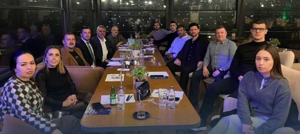 Anahtar Partisi Karamürsel İlçe Yürütme Kurulu İstişare Toplantısı Gerçekleştirildi - GÜNDEM - İnternetin Ajansı