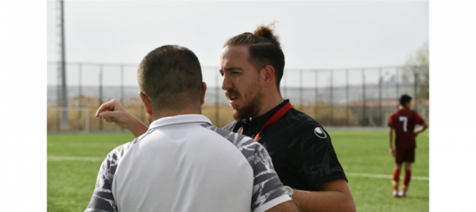 ASFA Spor Kulübü Başkanı ve ASFA Futbol Akademisi Teknik Sorumlusu Ali Serttürk’ten 5 Ekim Dünya Öğretmenler Günü mesajı - GÜNDEM - İnternetin Ajansı