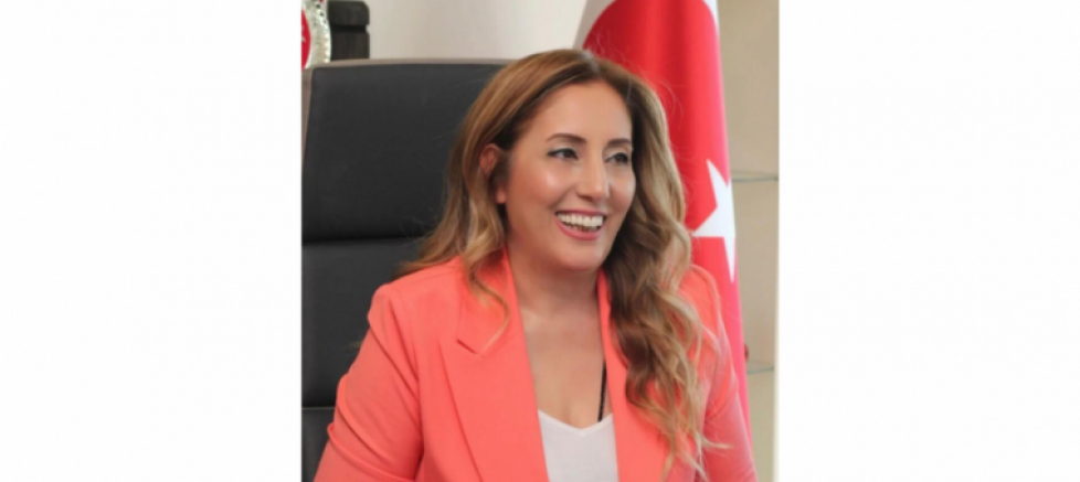 Başarılı İş İnsanı Canan Ceylan’dan 2026 Yeni Yıl Mesajı  “Yeni Yıl, Yeni Umutlar ve Yeni Başarılar Getirsin” - GÜNDEM - İnternetin Ajansı