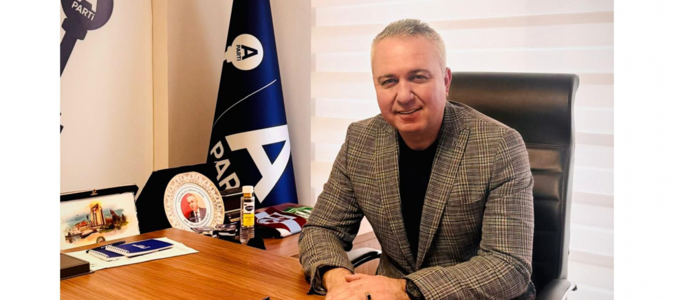 Çanakkale İl Başkanı İsmail Kaya:“Şehitlerin hatırası üzerinden sembol siyaseti yapılamaz” - GÜNDEM - İnternetin Ajansı