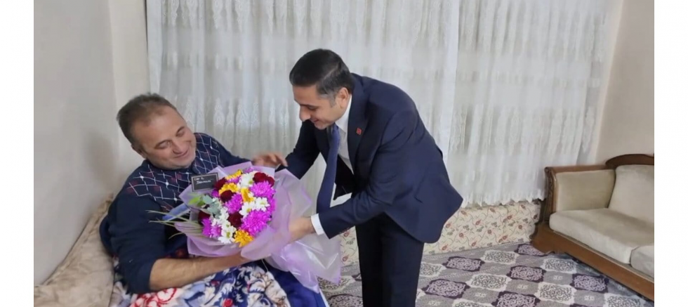 FERHAT KARADAĞ: “ÖĞRETMENLERİMİZİN EMEĞİNE SAHİP ÇIKMAK, GELECEĞİMİZE SAHİP ÇIKMAKTIR” - GÜNDEM - İnternetin Ajansı