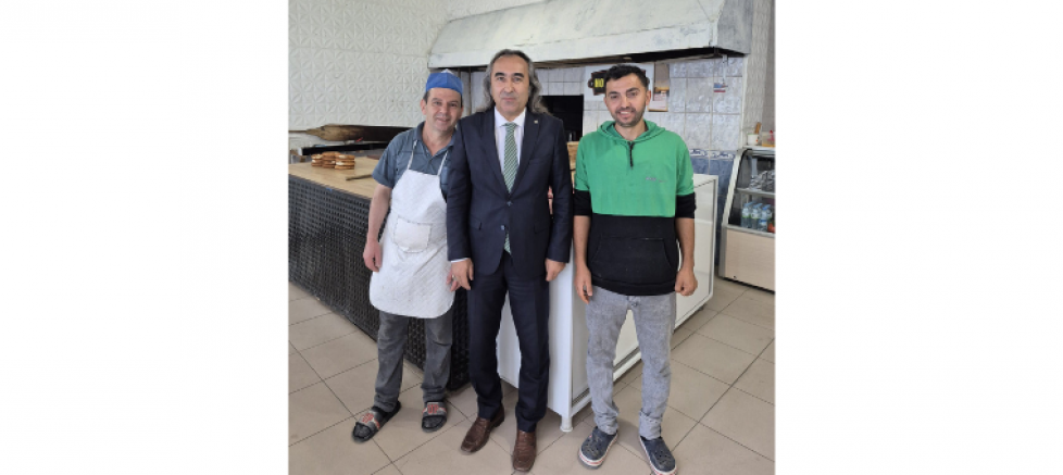 GELECEK PARTİSİ YOZGAT İL BAŞKANI ÖMER AYDOĞMUŞ’TAN ESNAFA DESTEK ZİYARETİ - GÜNDEM - İnternetin Ajansı