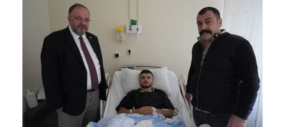 GENEL BAŞKAN ÖZBEY’DEN HASTA ZİYARETİ: “HER VATANDAŞIMIZIN SAĞLIK HAKKI BİZİM ÖNCELİĞİMİZDİR” - GÜNDEM - İnternetin Ajansı