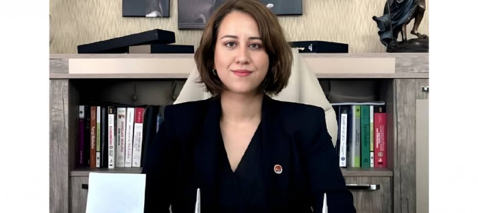 İl Kadın Kolları Başkanı Ayça Çağlar’dan Mansur Yavaş’a Destek - GÜNDEM - İnternetin Ajansı