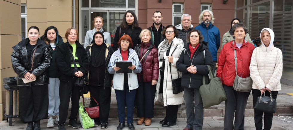 REYHAN ELBİRLİLER: “MANİSA’DA HUKUKA AYKIRI TOPLAMALAR DERHAL DURDURULMALIDIR” - GÜNDEM - İnternetin Ajansı