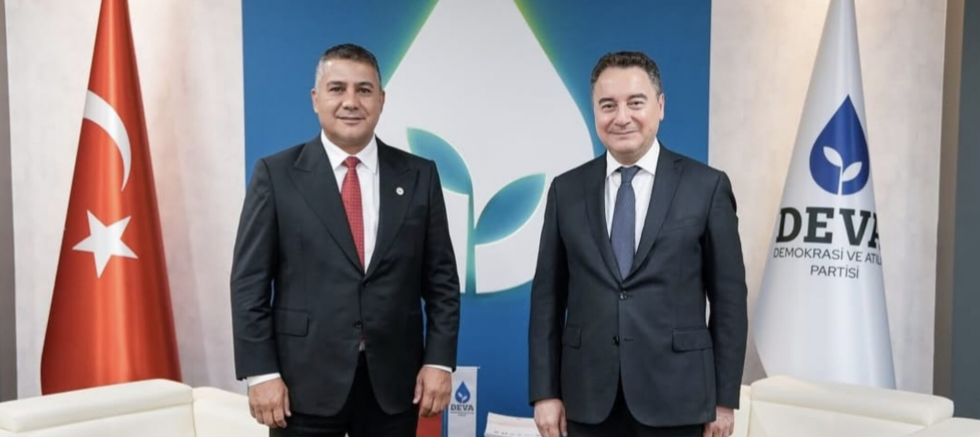 Yerli ve Milli Parti Genel başkanı Teoma..